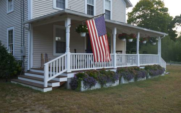 long island bed and breakfast