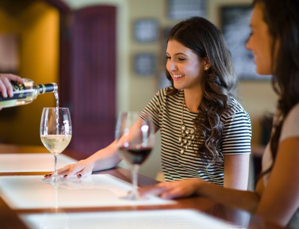 What to Expect From Wine Tasting