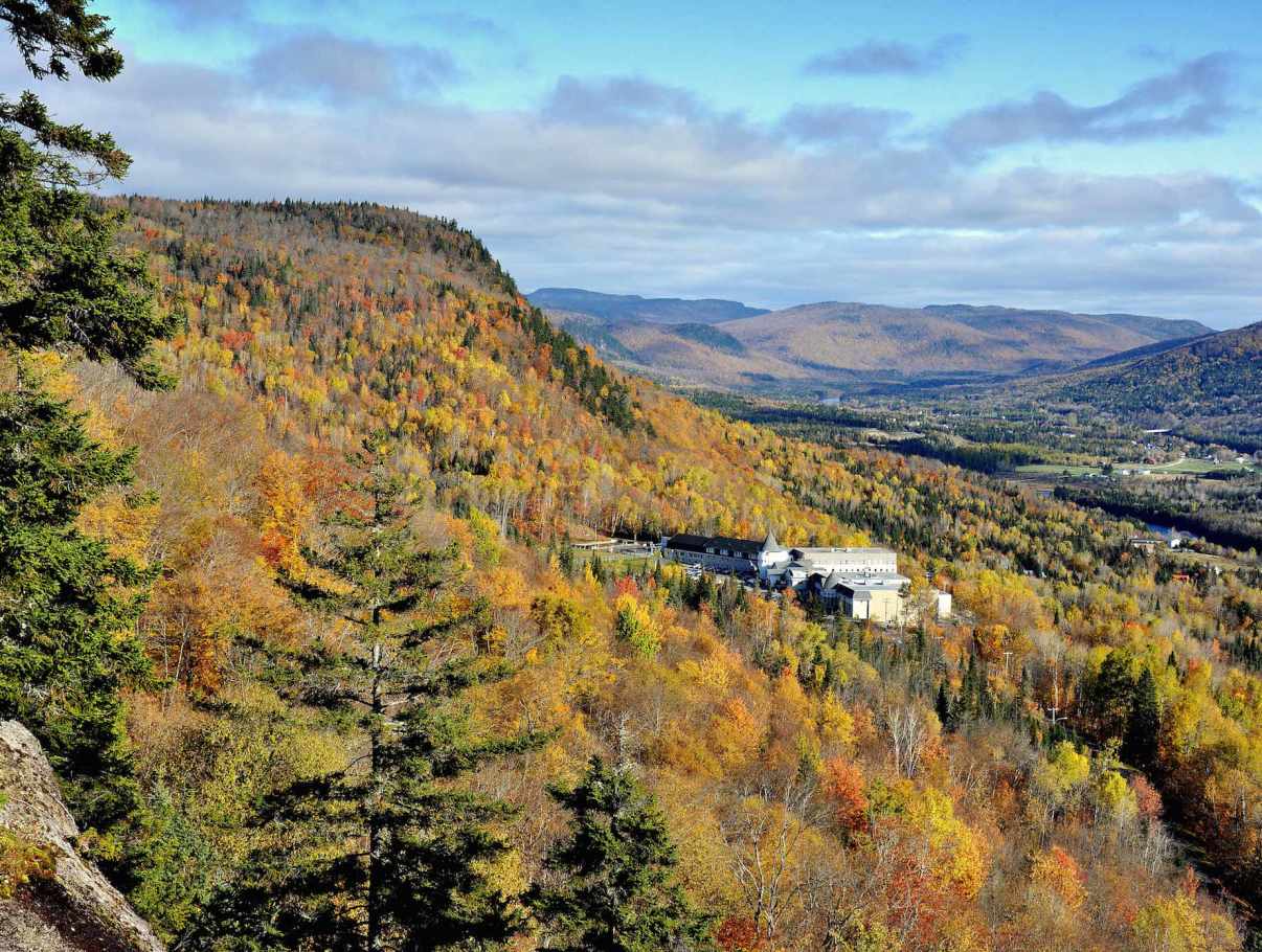 Auberge Du Mont Edouard Québec Canada L'Auberge du Mont | Vacation Resorts | Quebec City and Area
