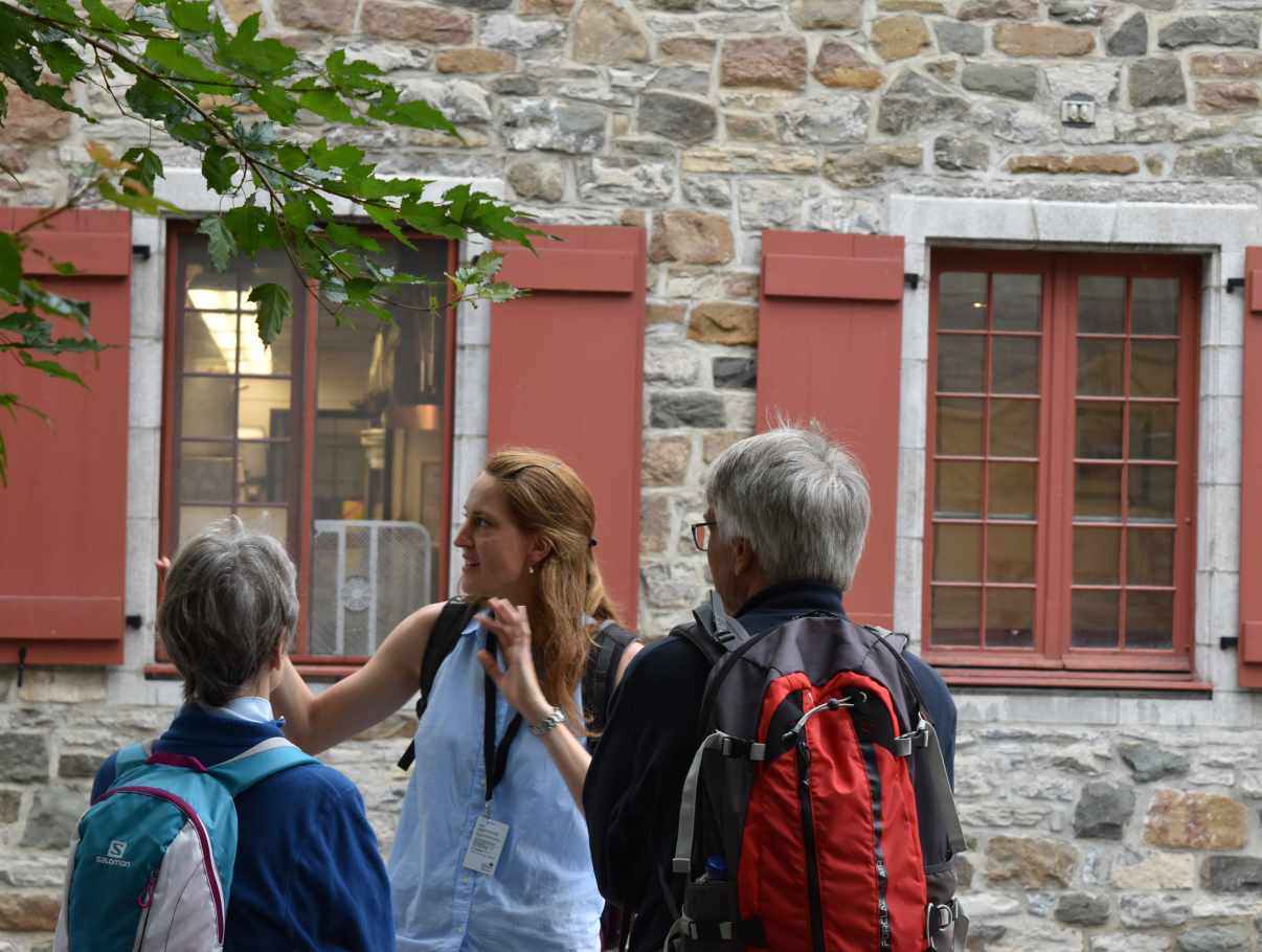 Maple Leaf Guide Services. Credit: Marianne Grégoire