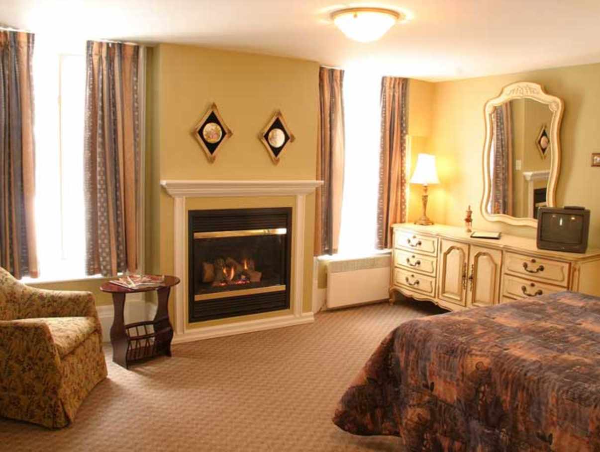 Hôtel Manoir de la Tour | Hotels | Quebec City and Area