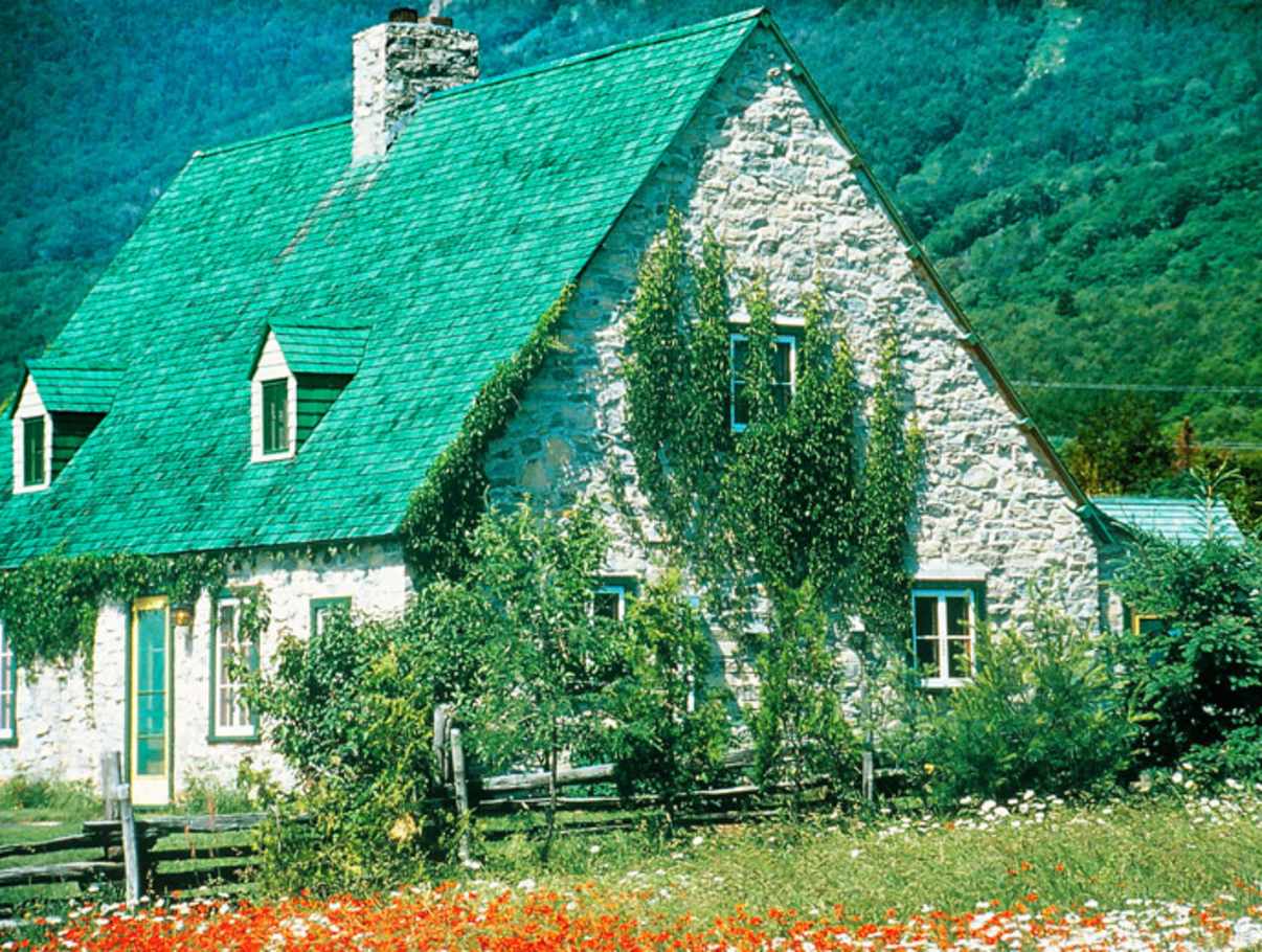 ChaletsVillage MontSainteAnne Cottages and Houses Quebec City