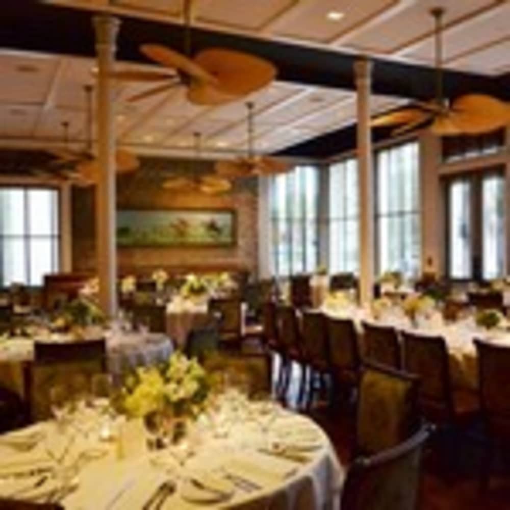 Use High Cotton Charleston For A Perfect Charleston