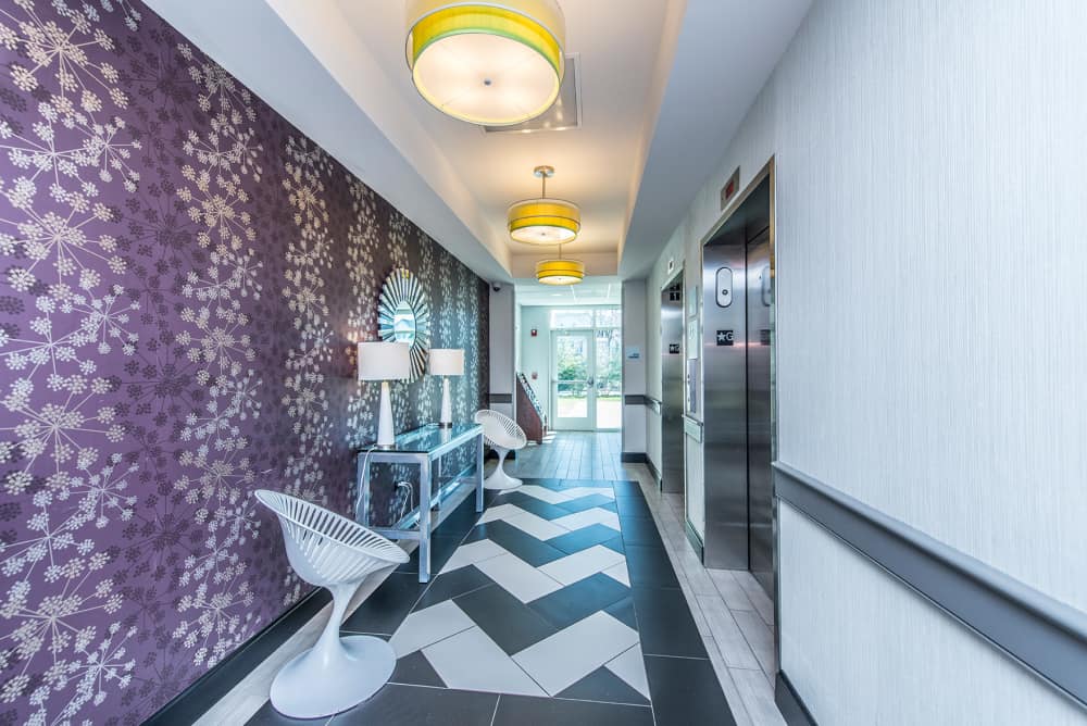 Book Your Group Visit or Tour at Holiday Inn Express & Suites