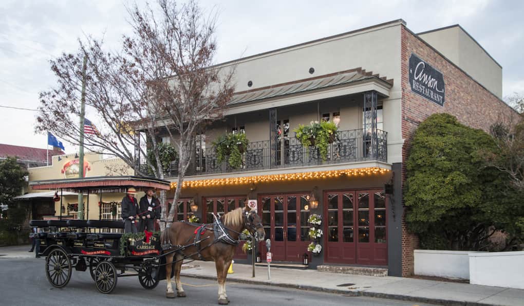 Charleston, SC's Best Seafood Restaurants | Seafood Guide