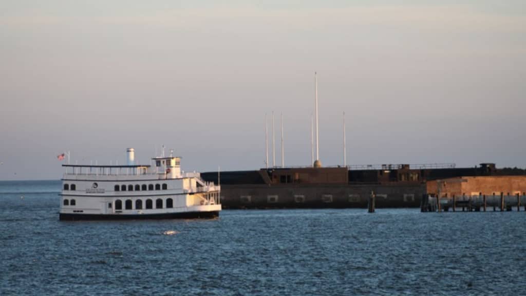 Image of SpiritLine Dinner Cruise