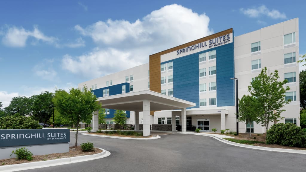 Image of SpringHill Suites Charleston Airport & Convention Center