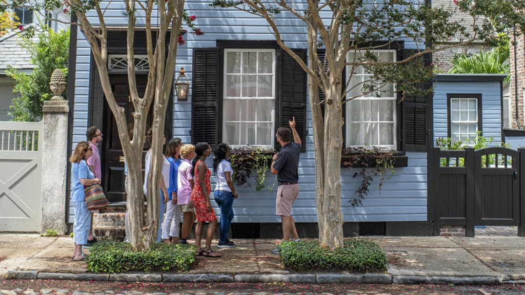 Image of Charleston Strolls