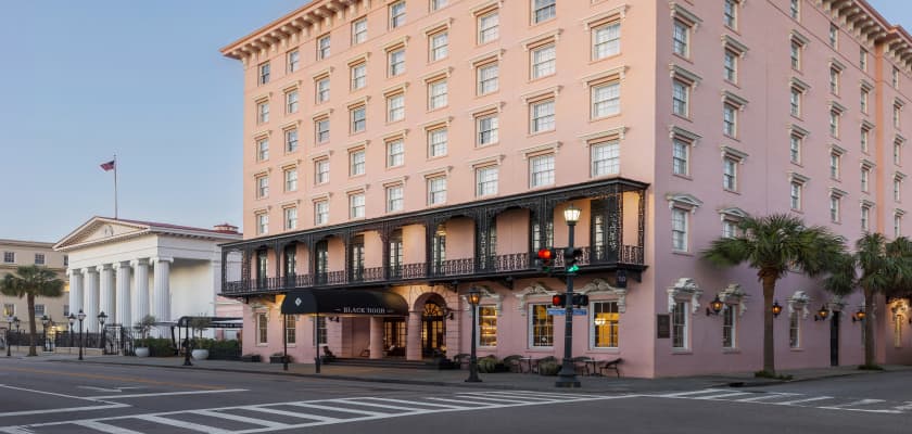 Hotel Rooms in Downtown Charleston SC