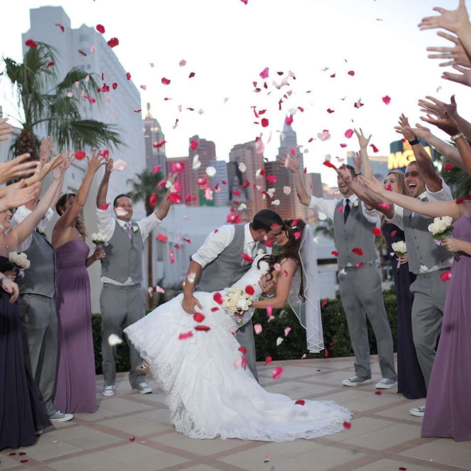  Las  Vegas  Wedding  Venues  Getting Married in Vegas 