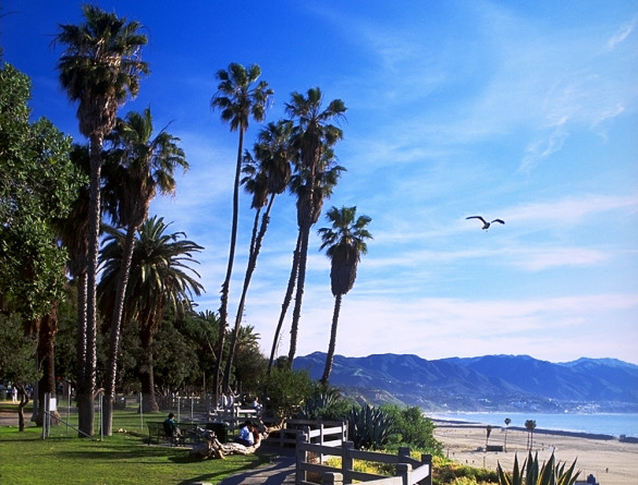 Cal Mar Hotel Suites