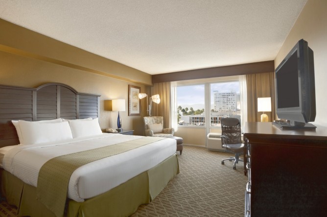 Wyndham Santa Monica - At The Pier