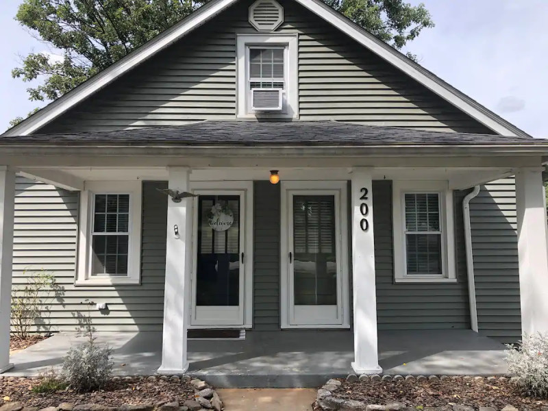 Historic Bardstown Cottage