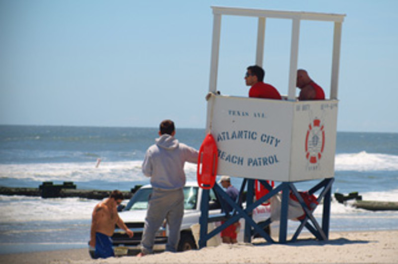 atlantic city beach patrol - atlantic city live webcam boardwalk