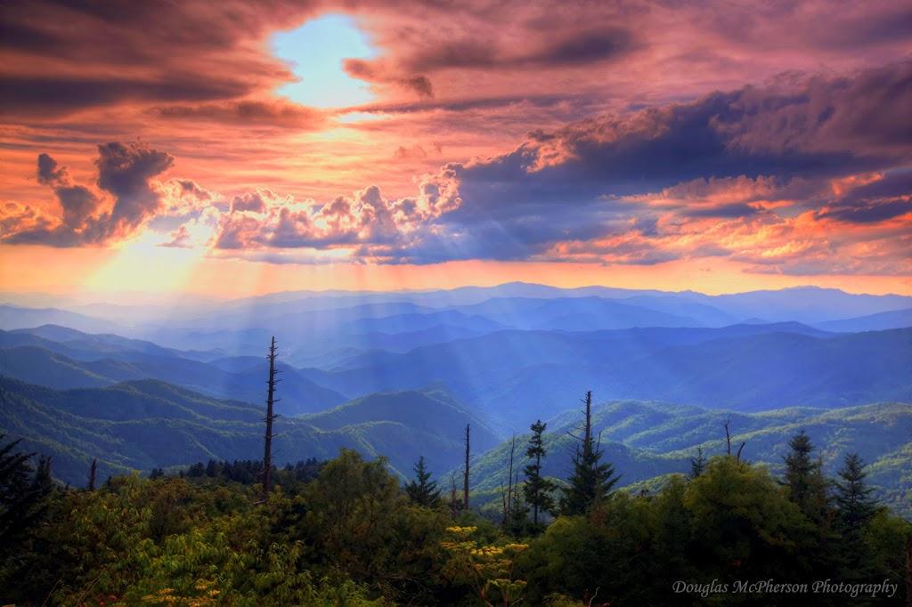 north carolina scenery smokey mountains