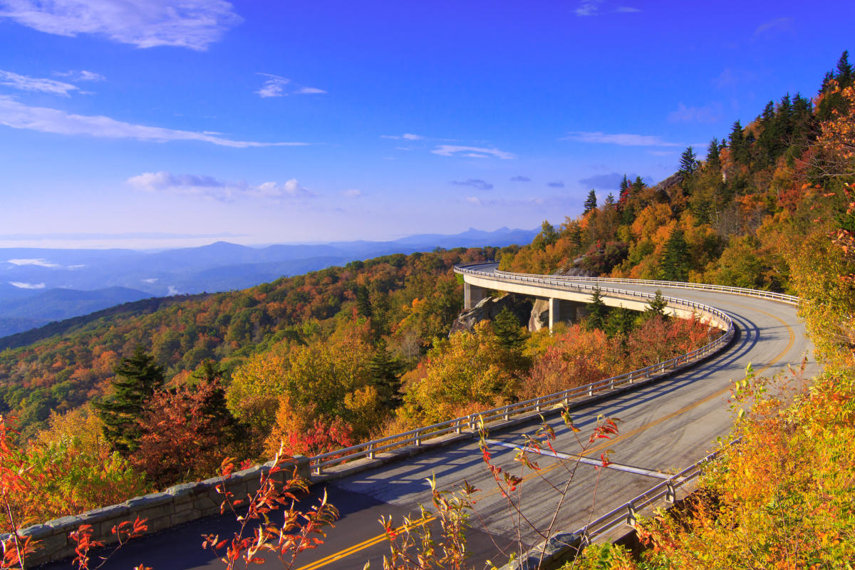 Fall Scenic Drives Early Color Asheville, N.C.
