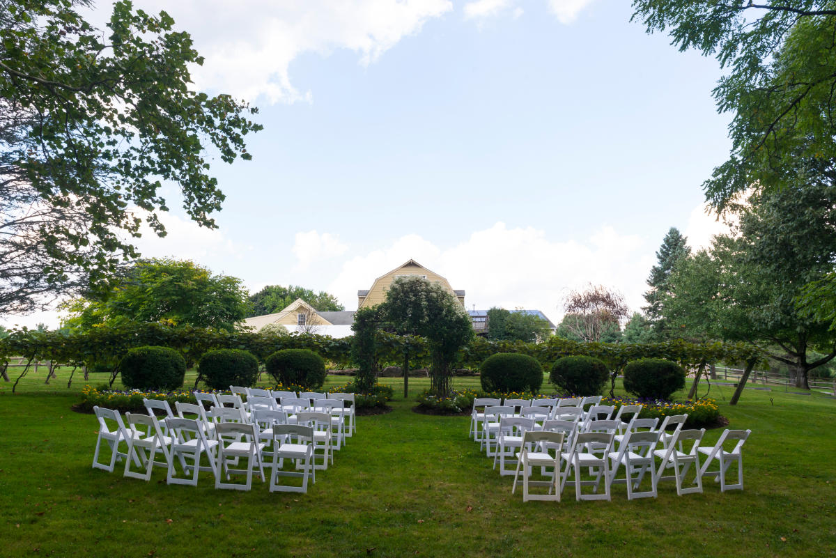 Bucks County Pennsylvania Winery Wedding