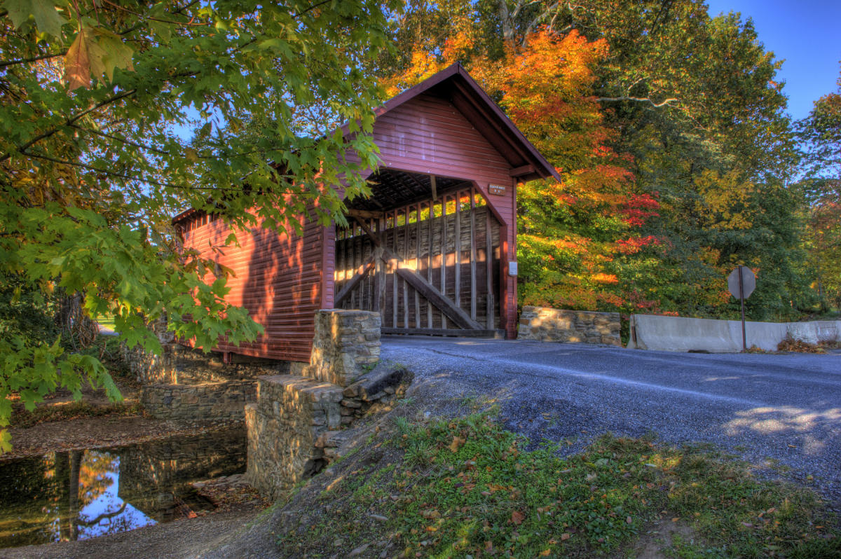 cabins and candlelight