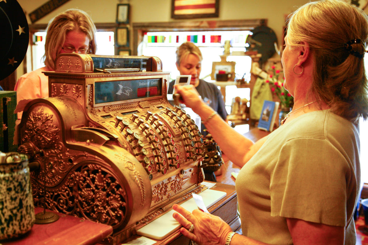 Kansas Travel Coupons, Discounts on Things to Do In Kansas