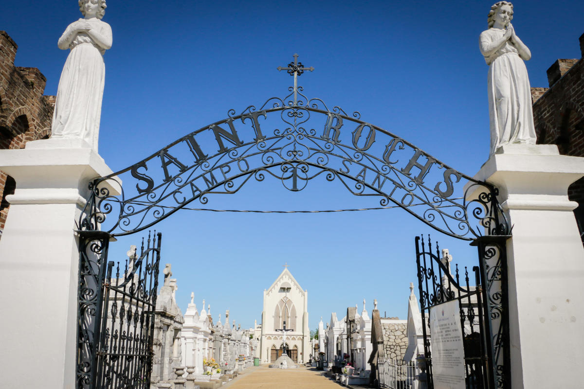 Haunted New Orleans History And Ghost Tours