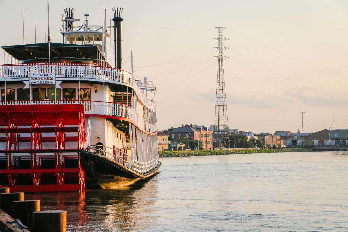 riverboat tours new orleans