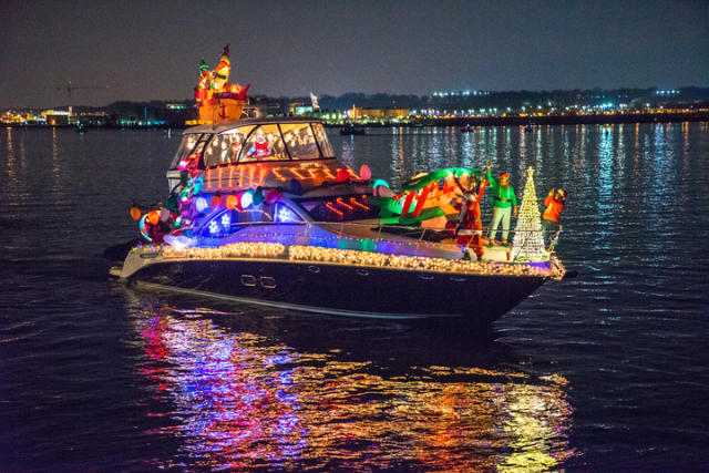 boat lights alexandria va holiday boat parade of lights in alexandria va boat lights alexandria va holiday boat parade of lights in alexandria va