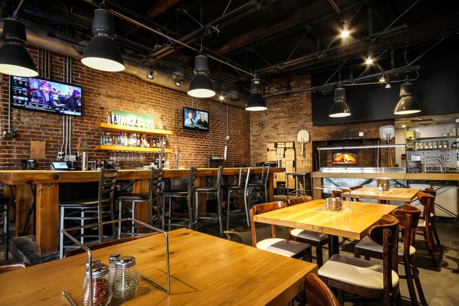 Max's Coal Oven Pizzeria