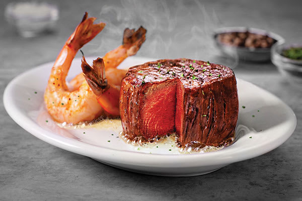 Ruth's Chris Steak House/Centennial Park