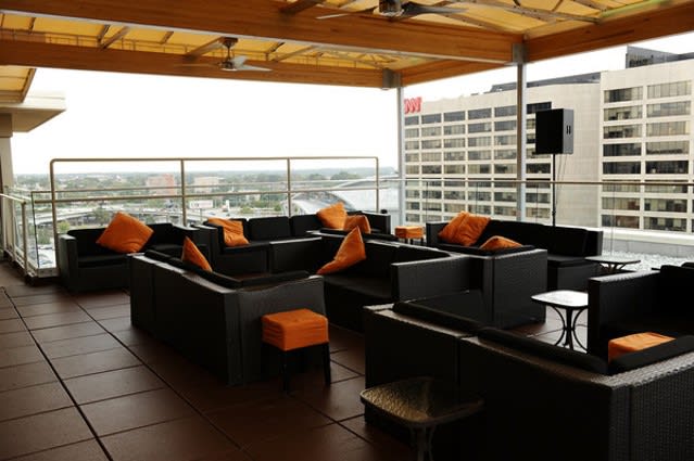 SkyLounge (The Glenn Hotel)