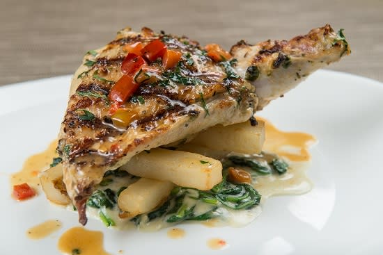 Cuts Steakhouse