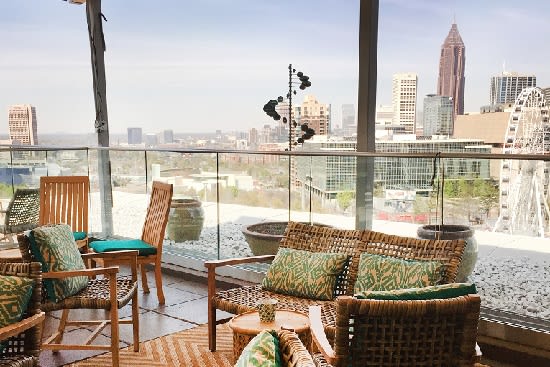SkyLounge (The Glenn Hotel)