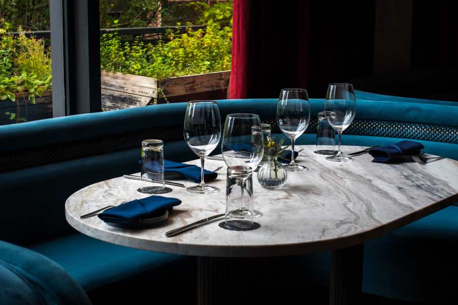 White Oak Kitchen & Cocktails about image