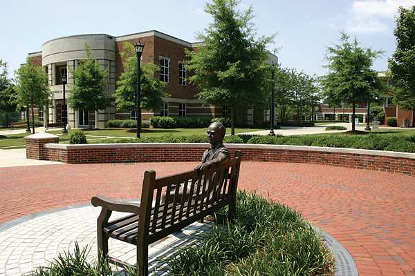 Mercer University (Atlanta Campus) about image