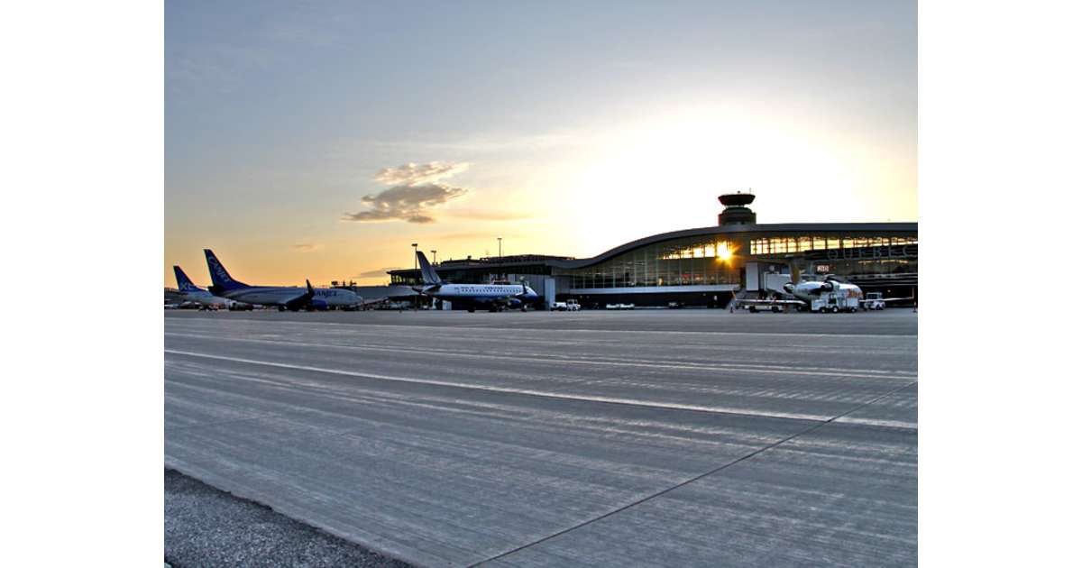 map of lesage airport and quebec city