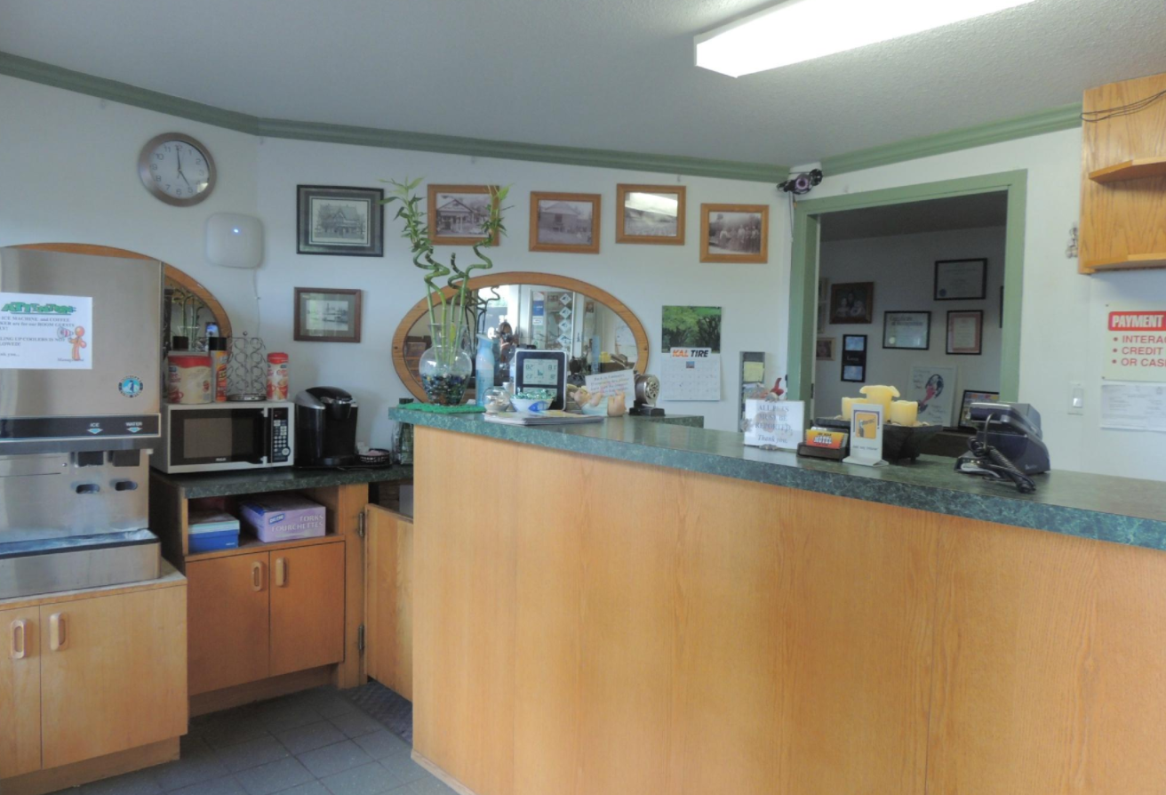 100 Mile Motel And RV Park British Columbia Canada 100 Mile Motel & RV Park | Lodging | Travel British Columbia