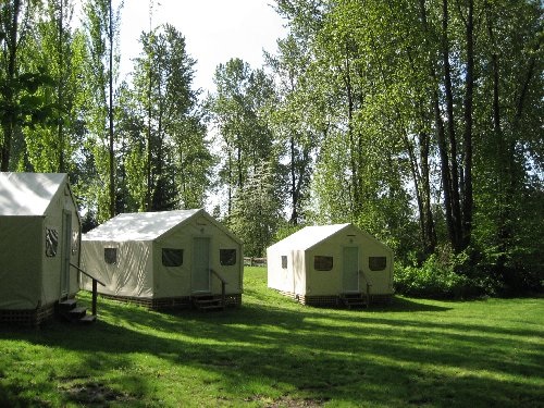 Camping In Brae Island Camping In Brae Island
