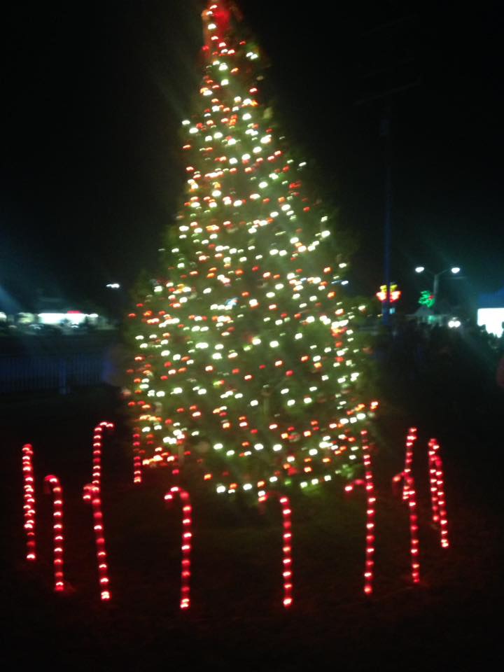 surfside beach christmas tree lighting