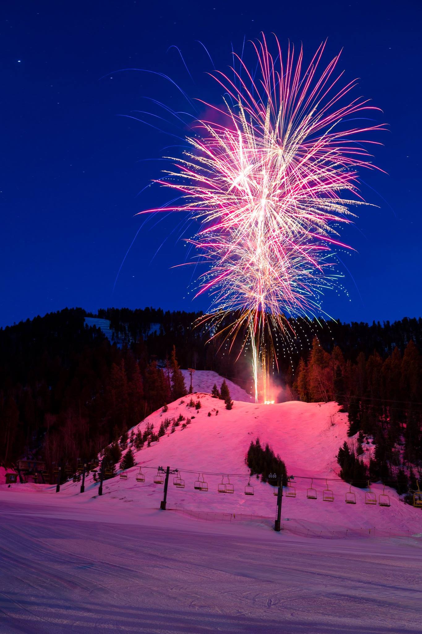 kids glow stick parade fireworks at the red river ski summer area las cruces fire works