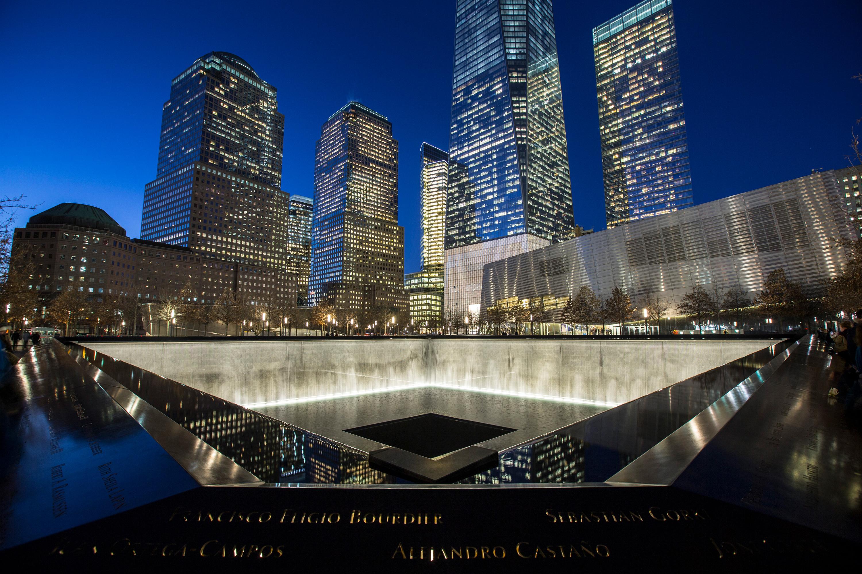 9/11 Memorial & Museum Manhattan, NY 10007 New York Path Through