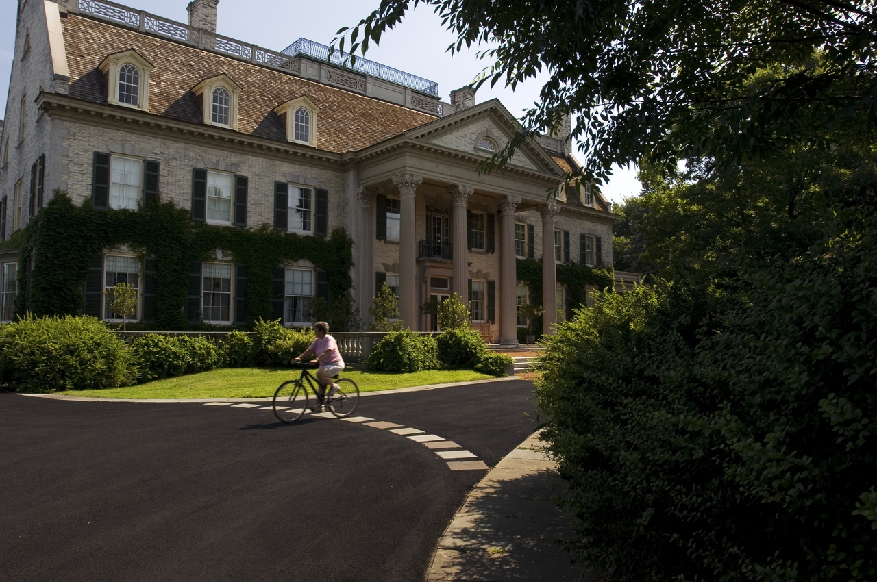 George Eastman Museum | Rochester, NY 14607-2298 | New York Path ...