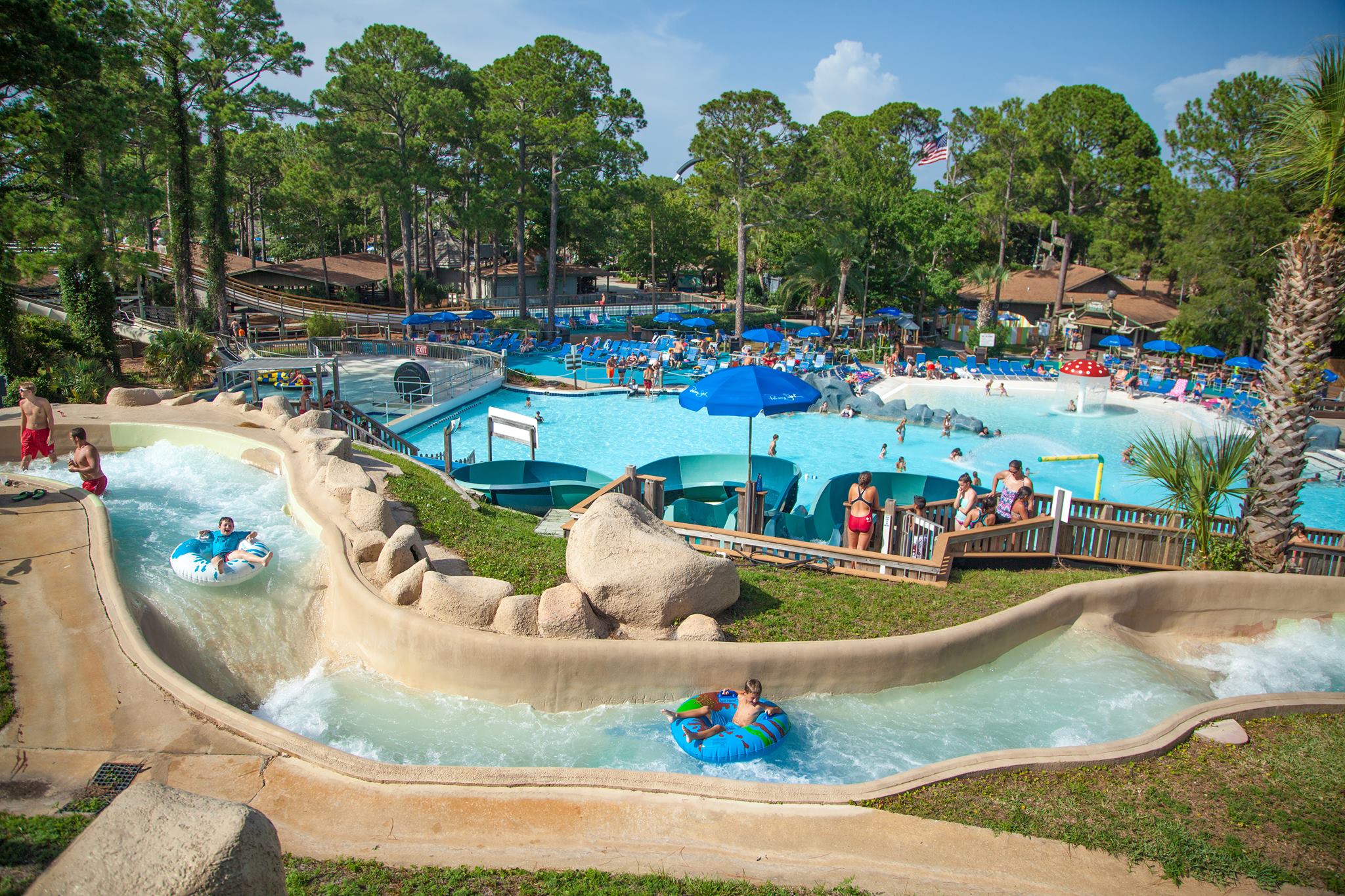 ship wreck island water park