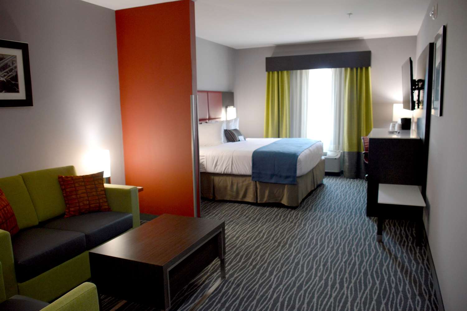 Best Western Plus Airport