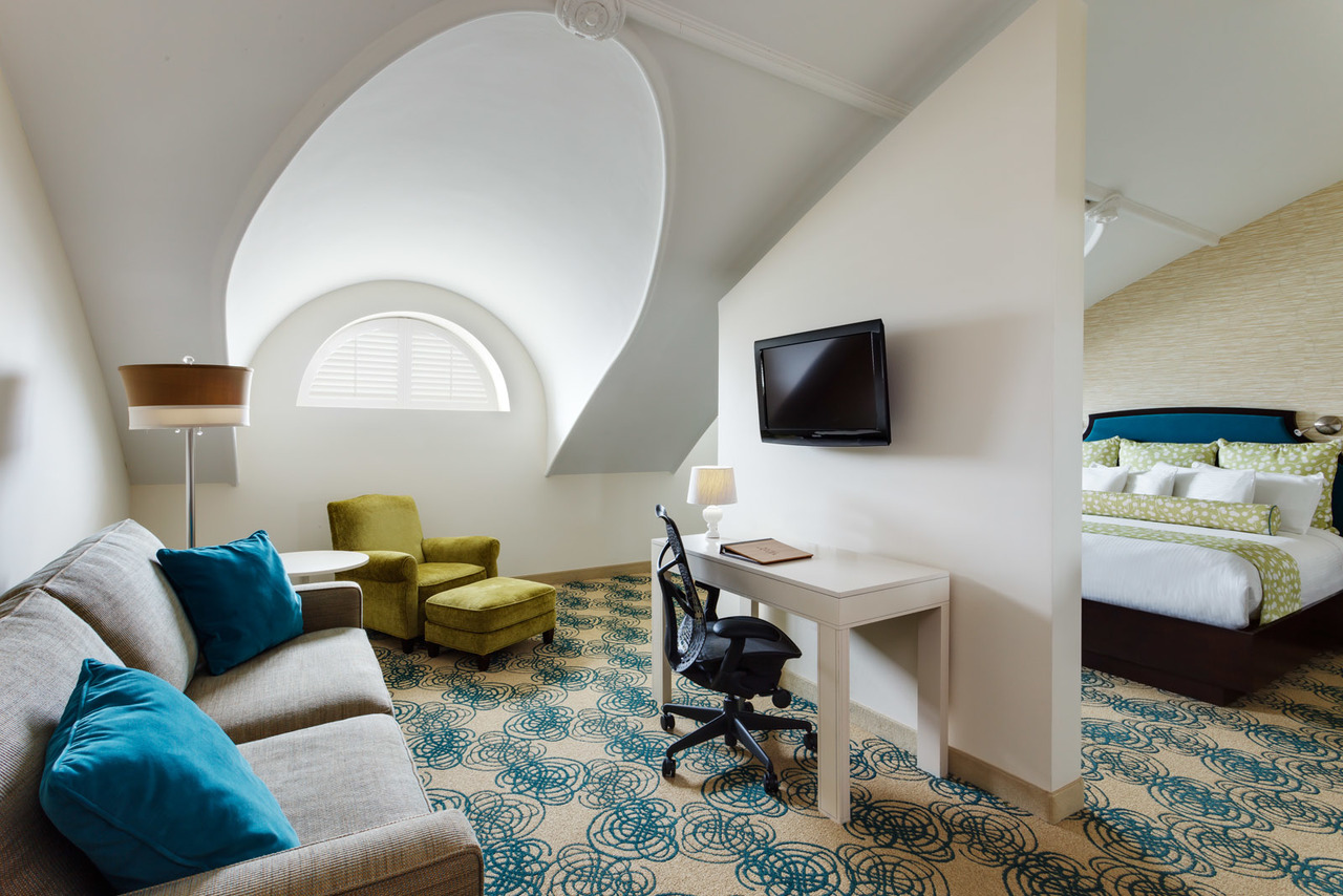 Hotel Skyler Syracuse Tapestry Collection By Hilton Hotel Skyler