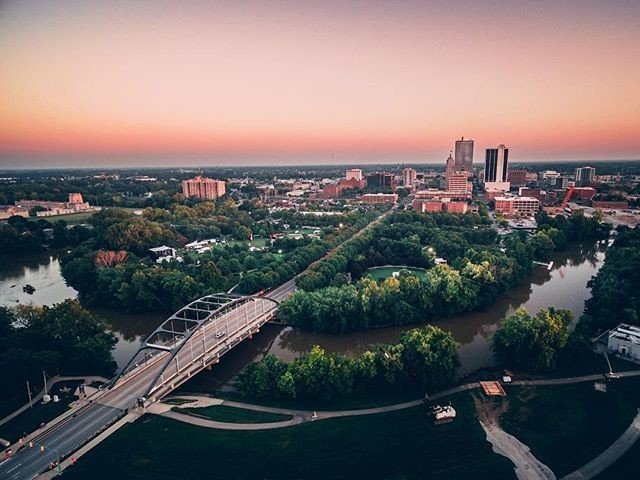 Sky Squirrel Studio Downtown Fort Wayne Fall Photo #MyFortWayne