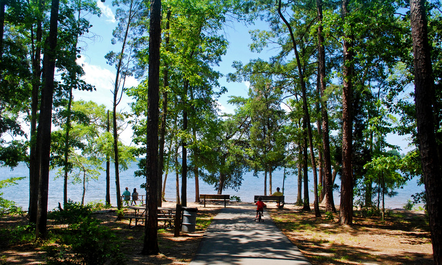 5 Proposal Worthy Places in Lake Norman