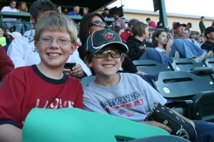 TinCaps-Family (3)