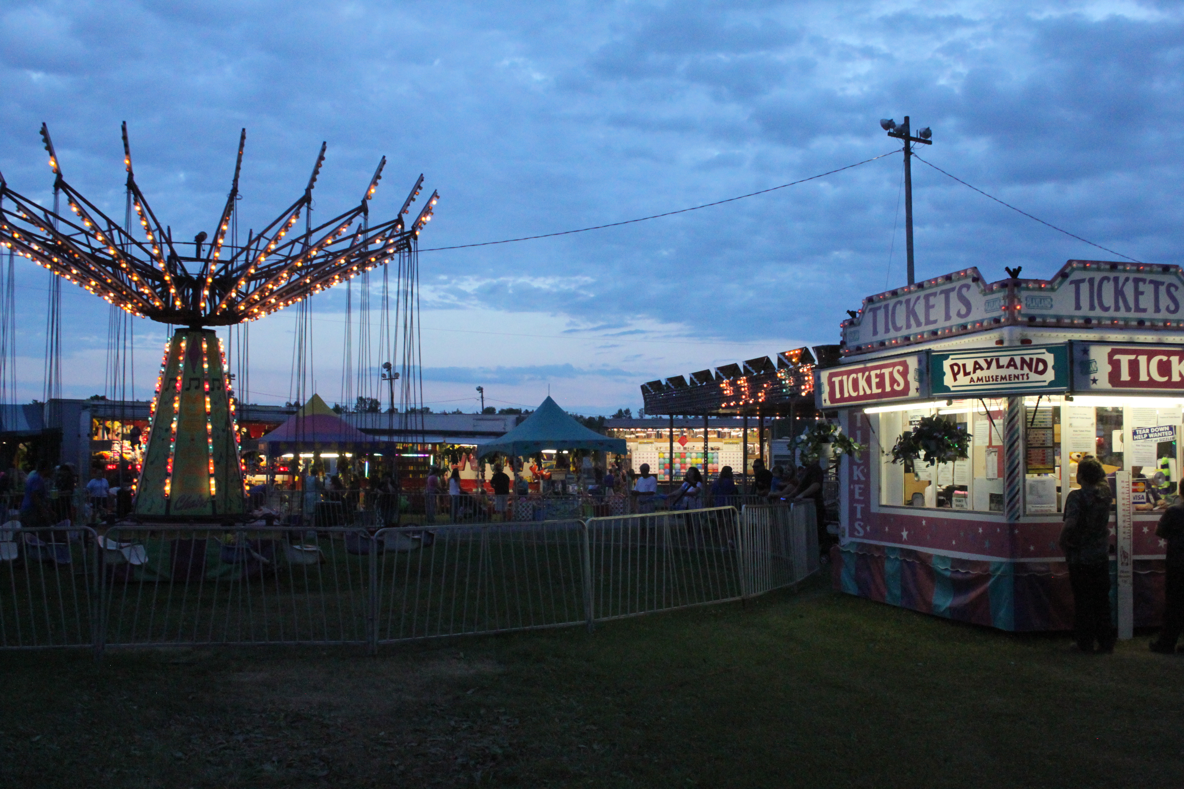 ontario-county-fair-canandaigua-exterior-003