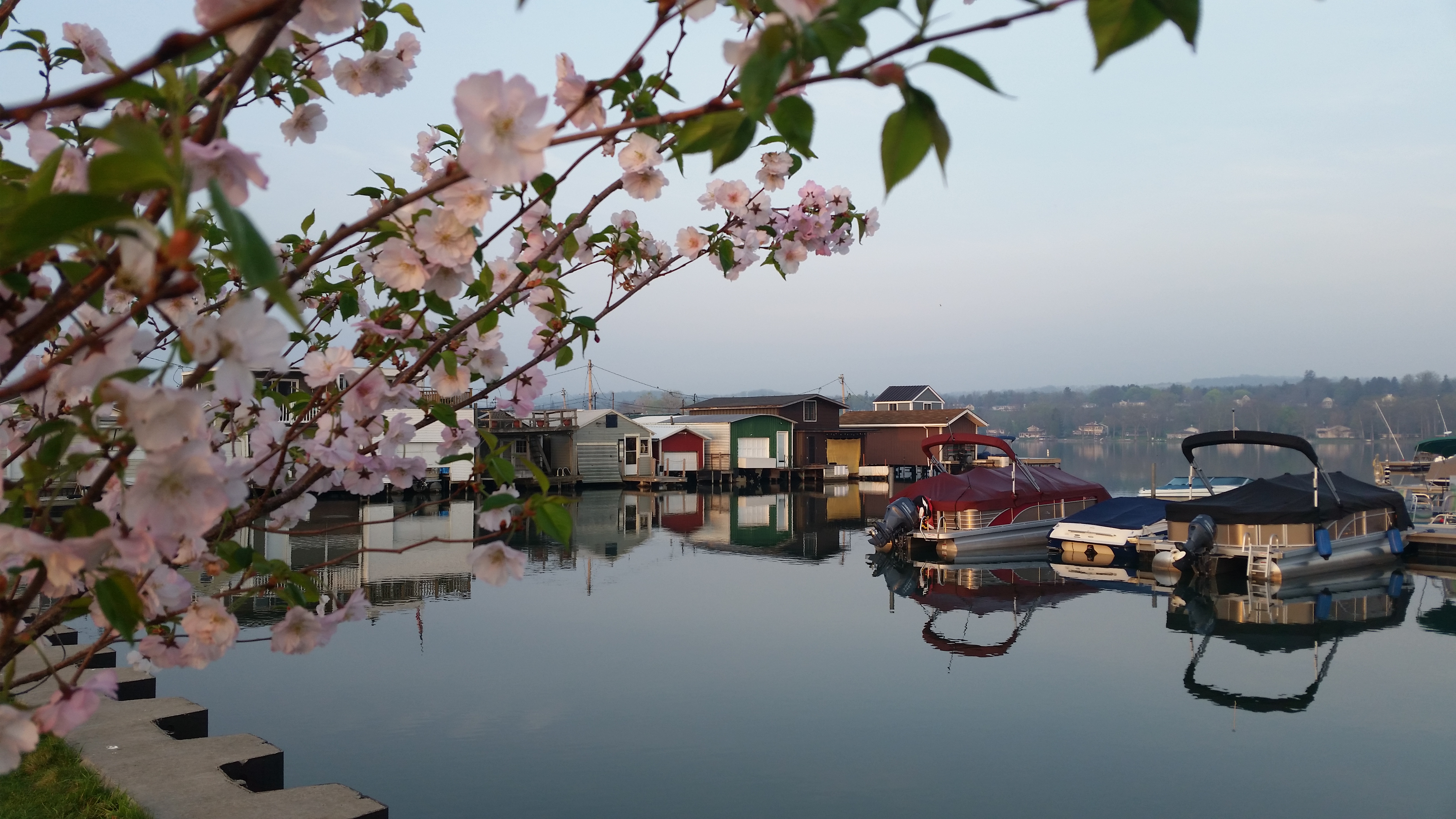 spring-on-the-city-pier-canandaigua-finger-lakes