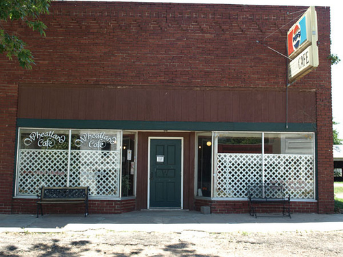 Fried Chicken to Crow About at Wheatland Café, Hudson