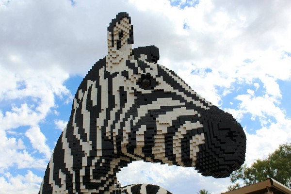 phoenix zoo legos